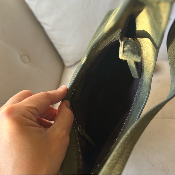 STAUD WINONA SHOULDER BAG | AVOCADO SUEDE (WITH FREE BAG CHARM) - Picture 7 of 9